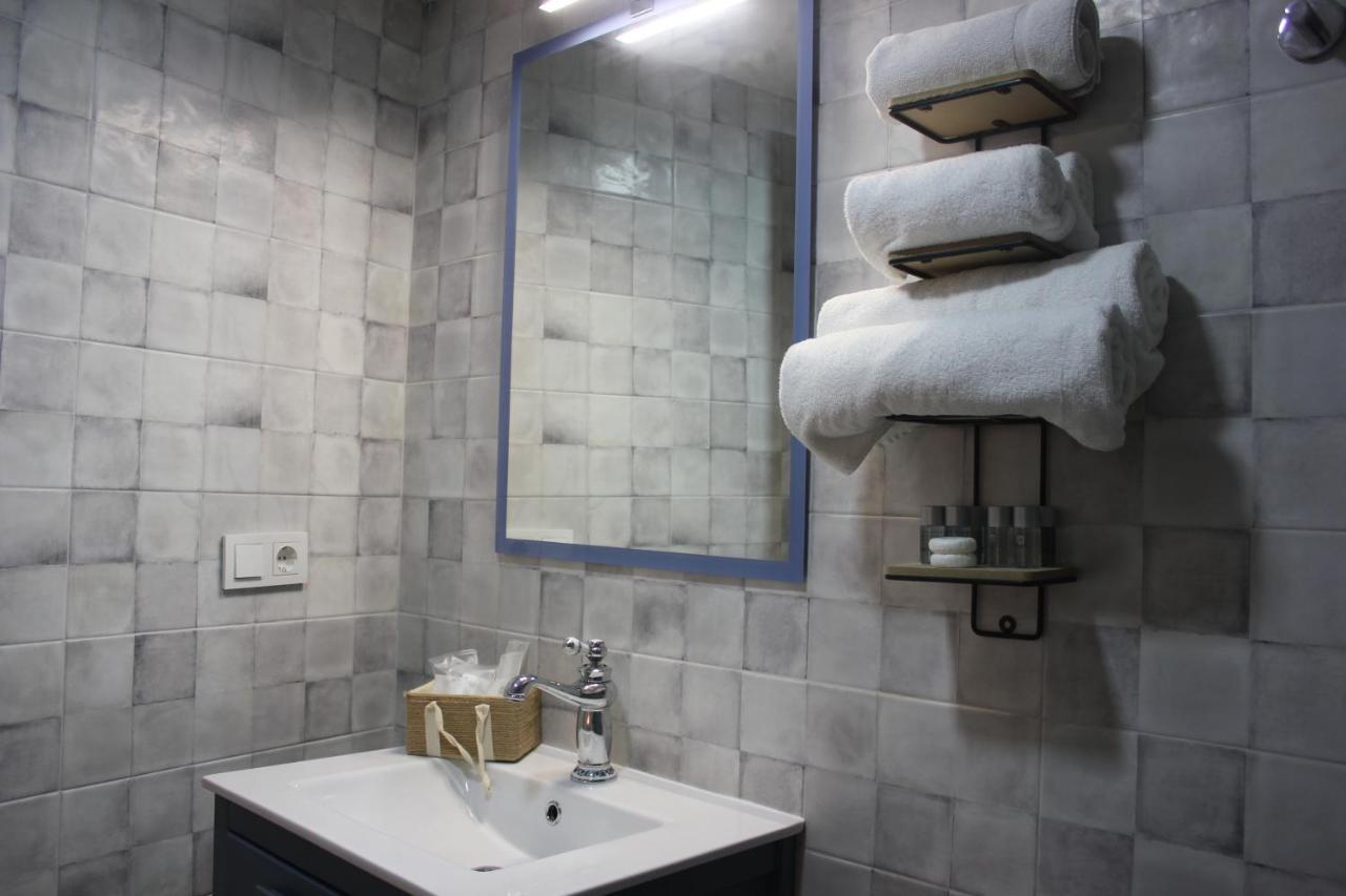 Loft Turistico En Casco Historico, Wifi Y Tv Satelite Gratis Apartment Kordoba Bagian luar foto